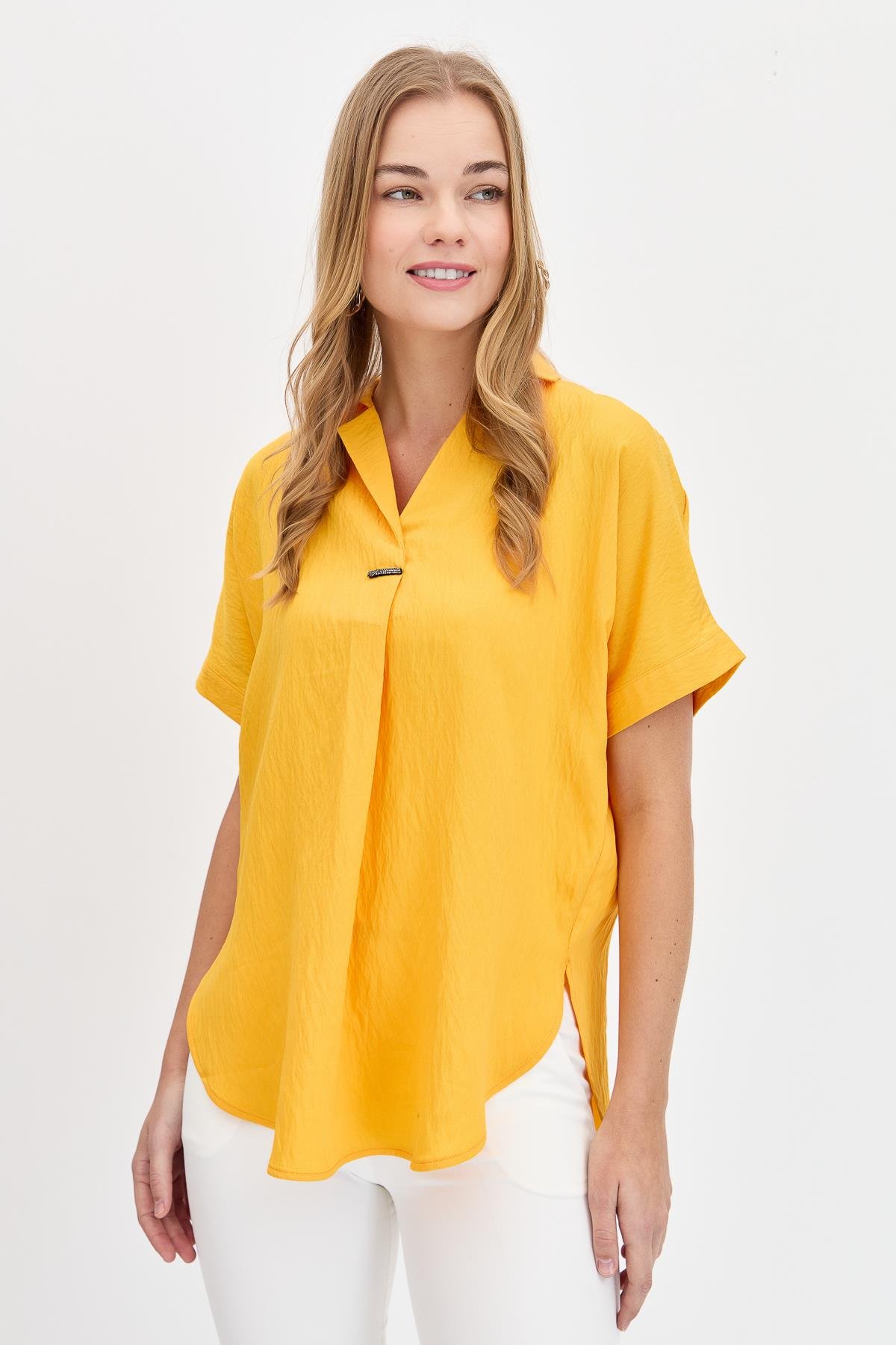 23459Kadın Önü Tokalı Bluz Sarı