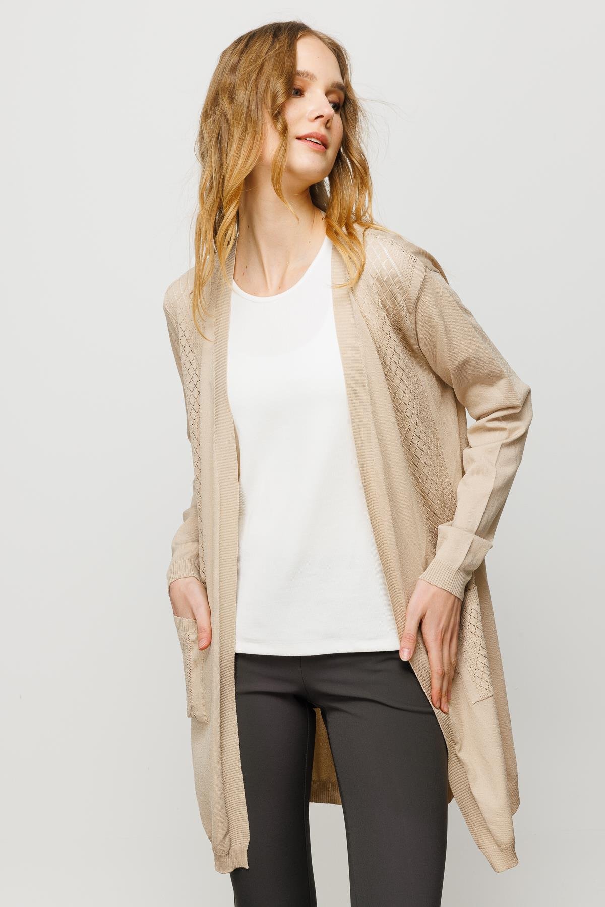 23352Kadın Önü ve Arkası Şeritli Yazlık Hırka Bej