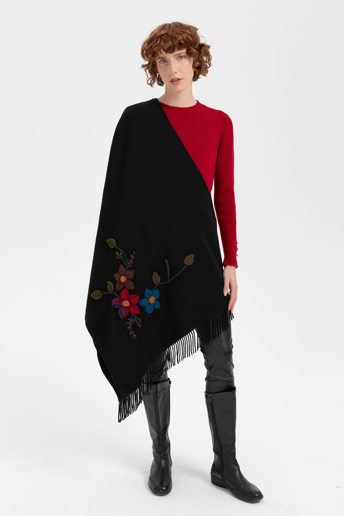 24073Kadın Örgü Çiçek İşlemeli Püsküllü Şal Siyah