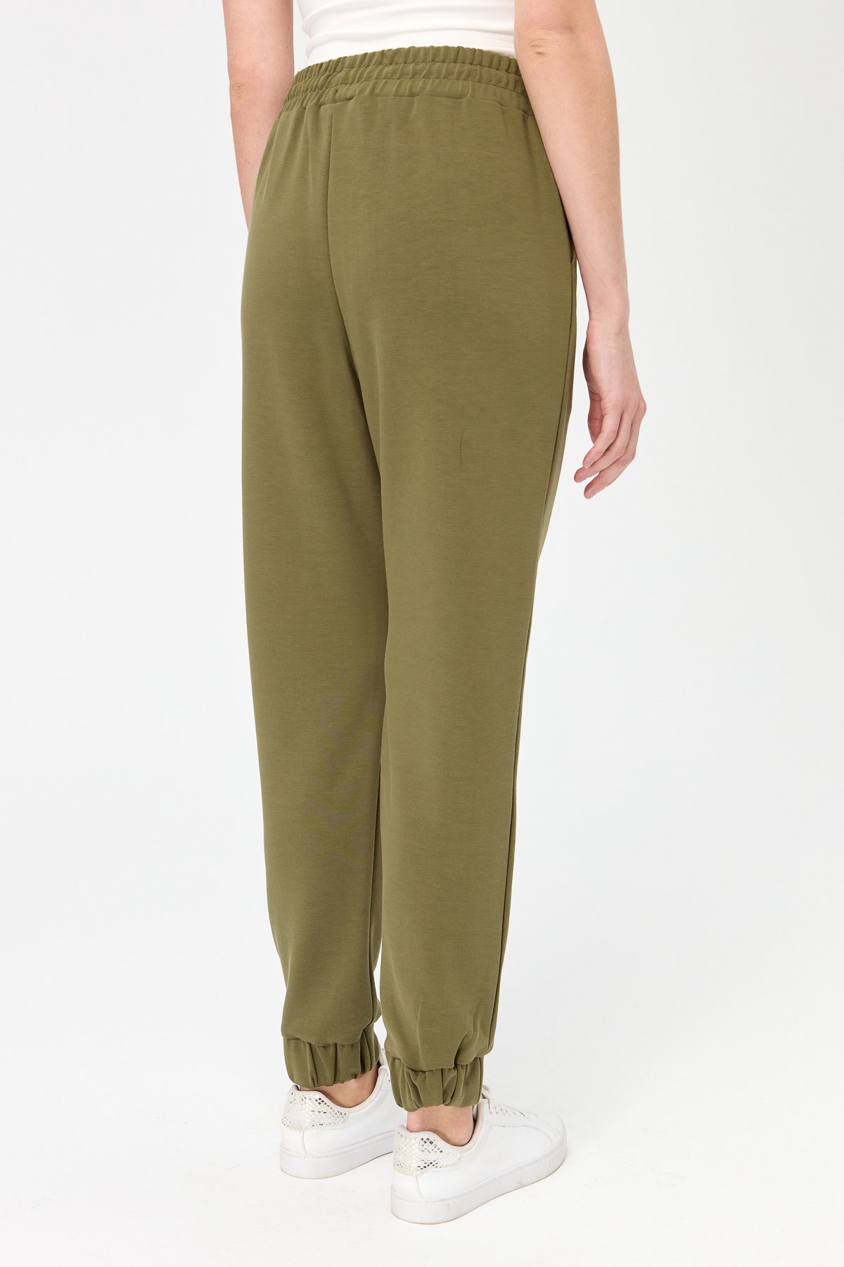 KMK23007Kadın Paça Arkası Lastikli Cepli Eşofman Pantolon Haki