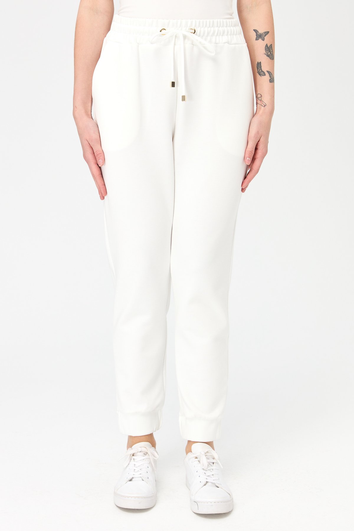 KMK23007Kadın Paça Arkası Lastikli Cepli Eşofman Pantolon Beyaz