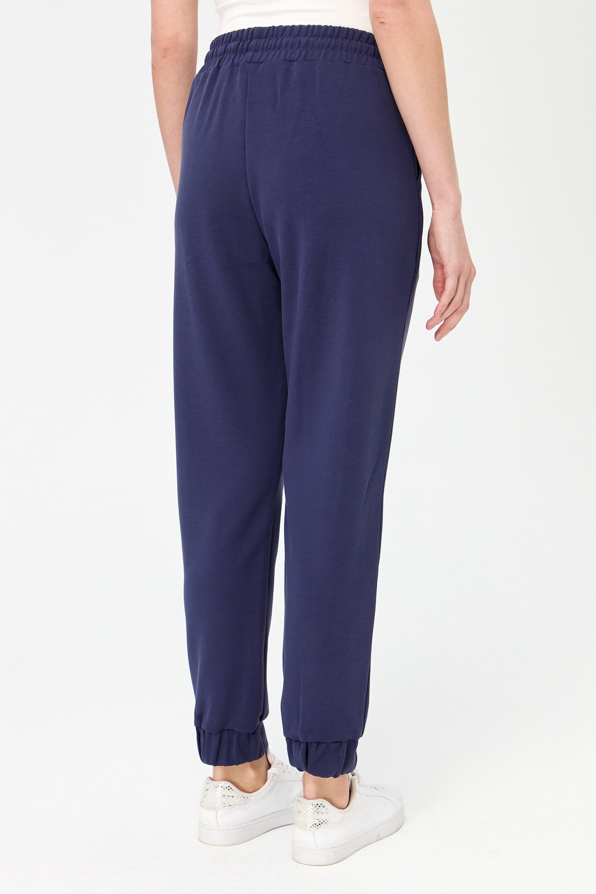 KMK23007Kadın Paça Arkası Lastikli Cepli Eşofman Pantolon Lacivert