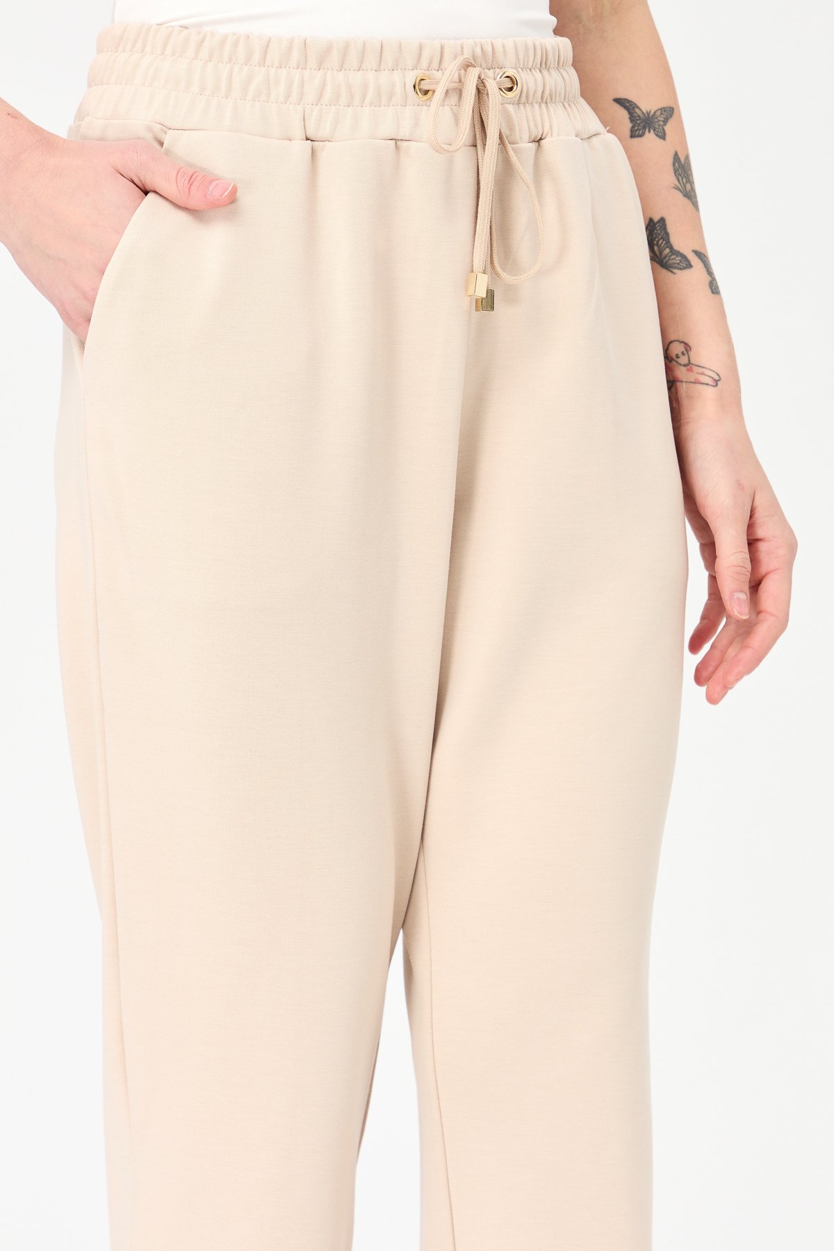 KMK23007Kadın Paça Arkası Lastikli Cepli Eşofman Pantolon Bej