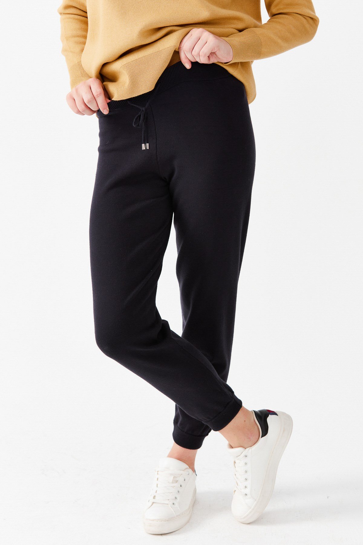 22301Women'S Trousers With An Elastic Band At The Bottom, Navy Blue