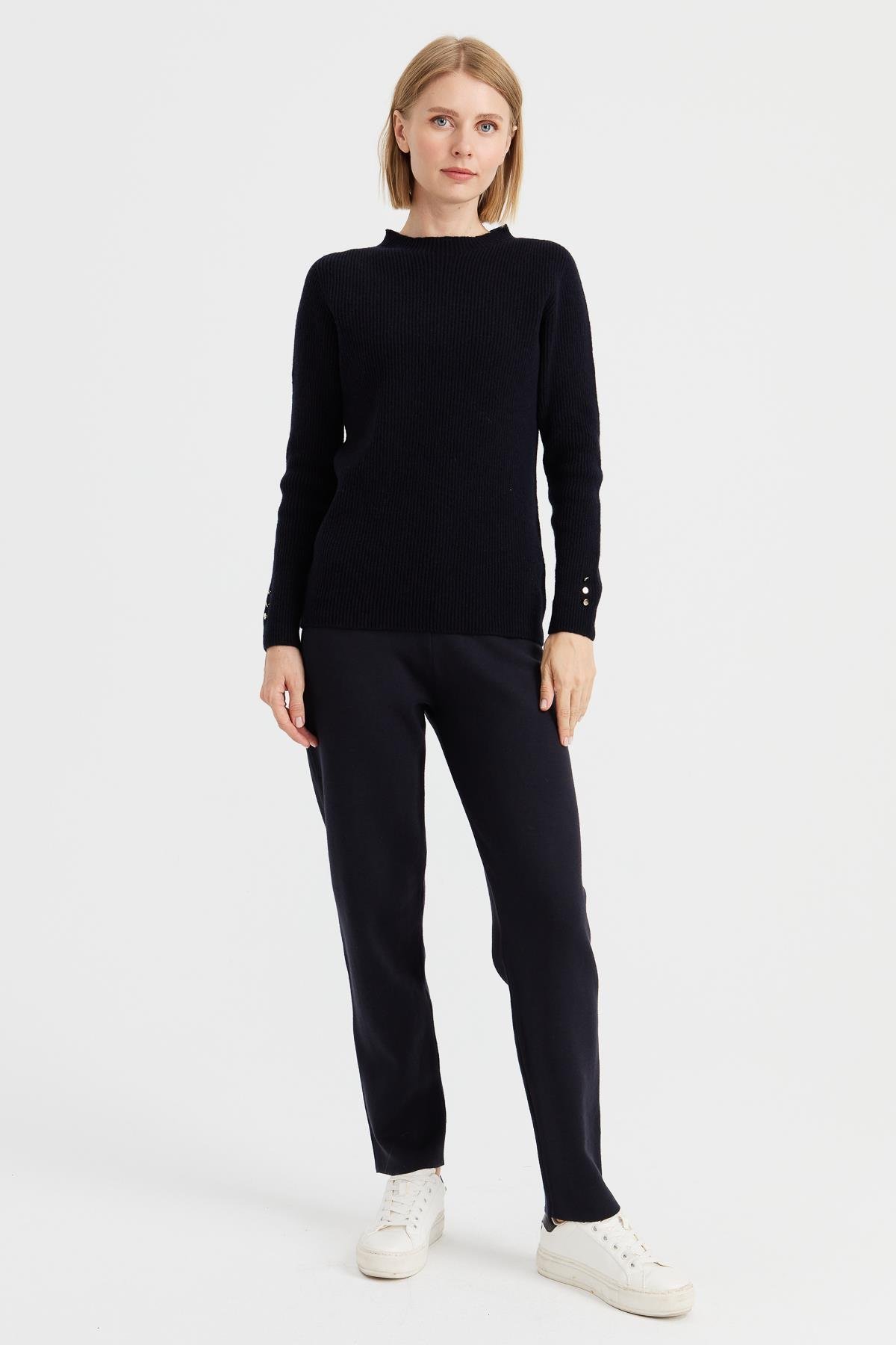 22026Kadın Pantolon Lacivert