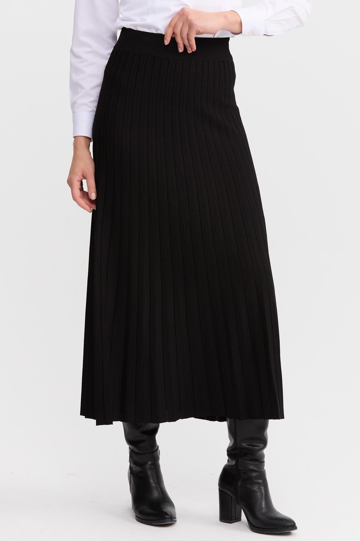 21321Kadın Pileli Triko Etek Siyah