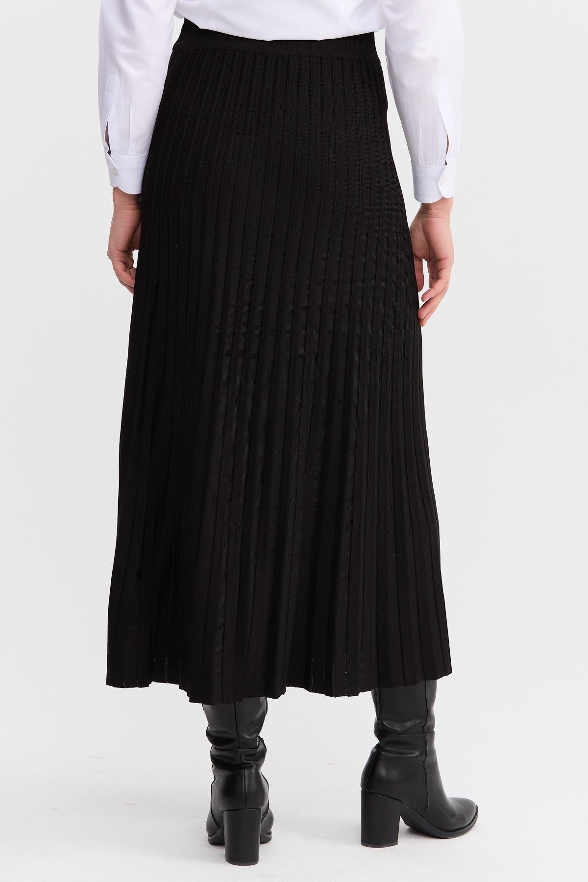 21321Kadın Pileli Triko Etek Siyah