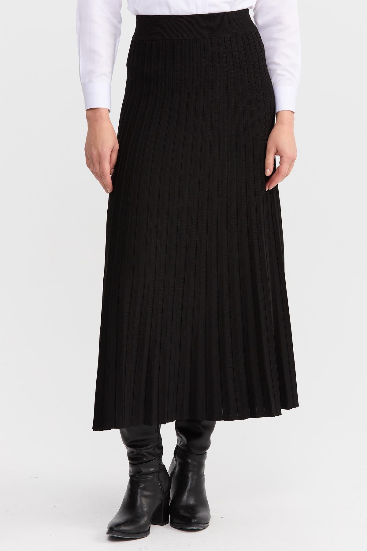 21321Kadın Pileli Triko Etek Siyah