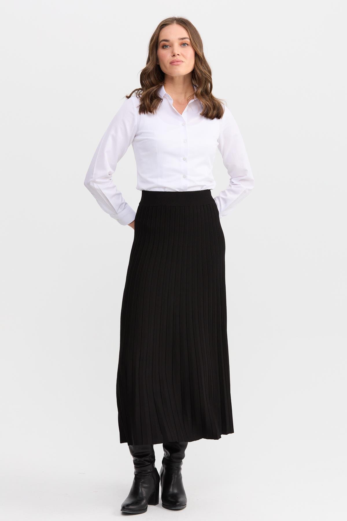 21321Kadın Pileli Triko Etek Siyah