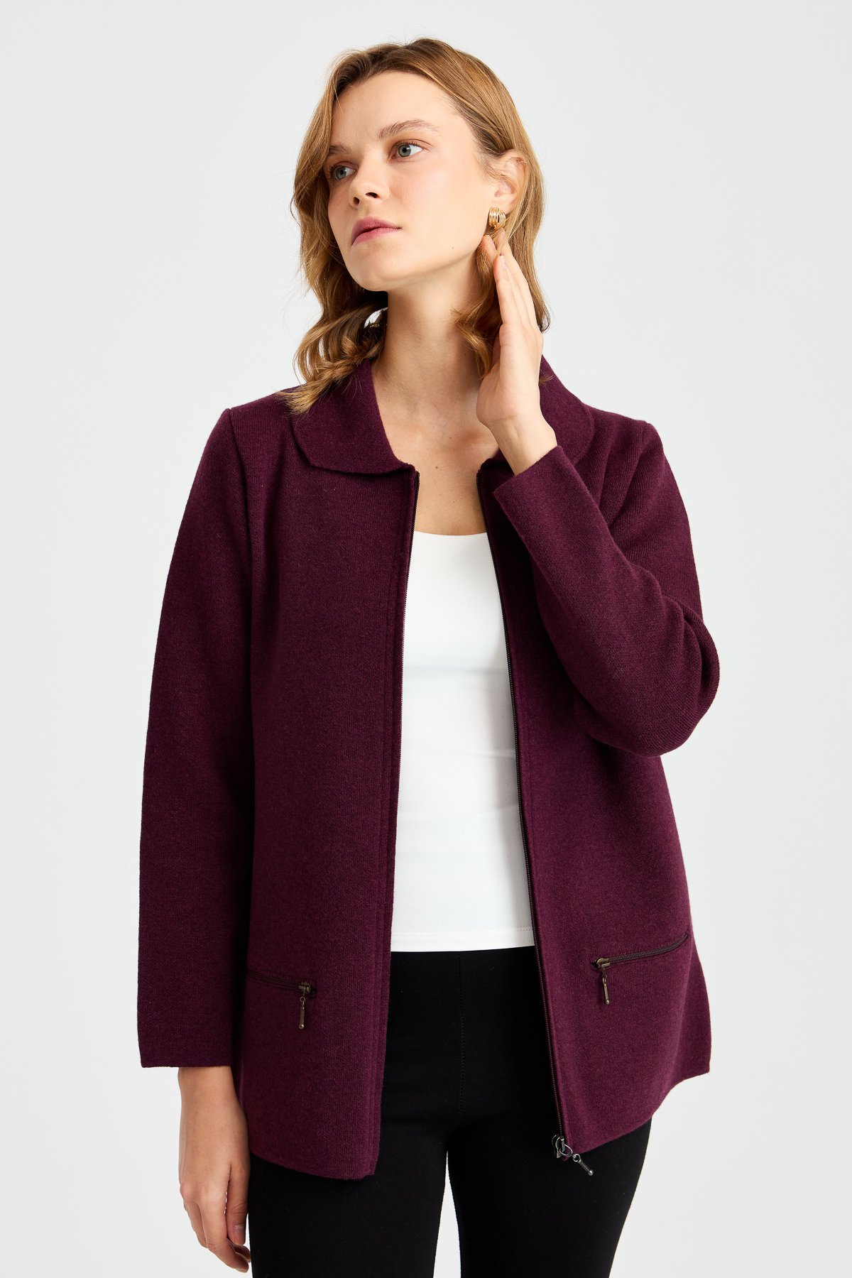 22128Женский шерстяной кардиган с вырезом поло и карманом на молнии