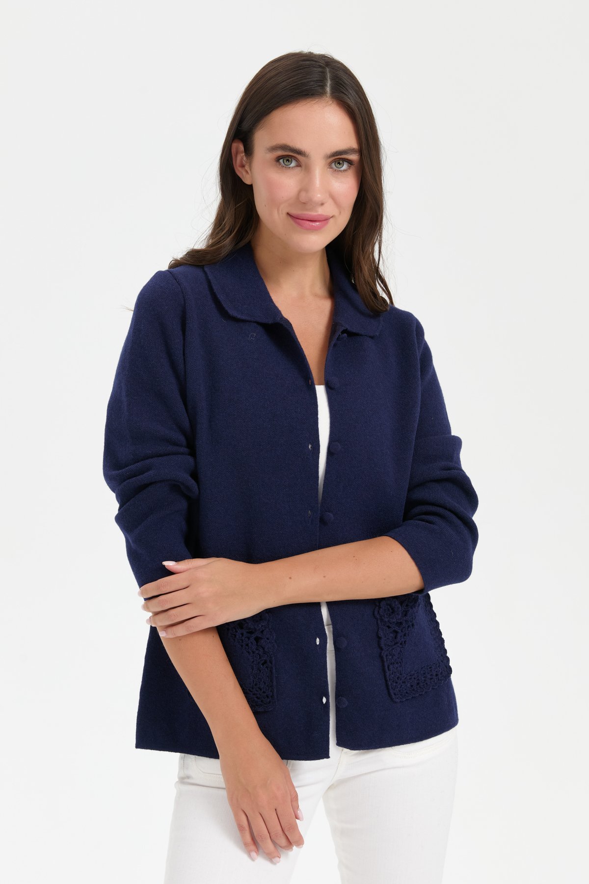 24015Kadın Polo Yaka Cebi Gül İşlemeli Kısa Yün Hırka Y.A Lacivert