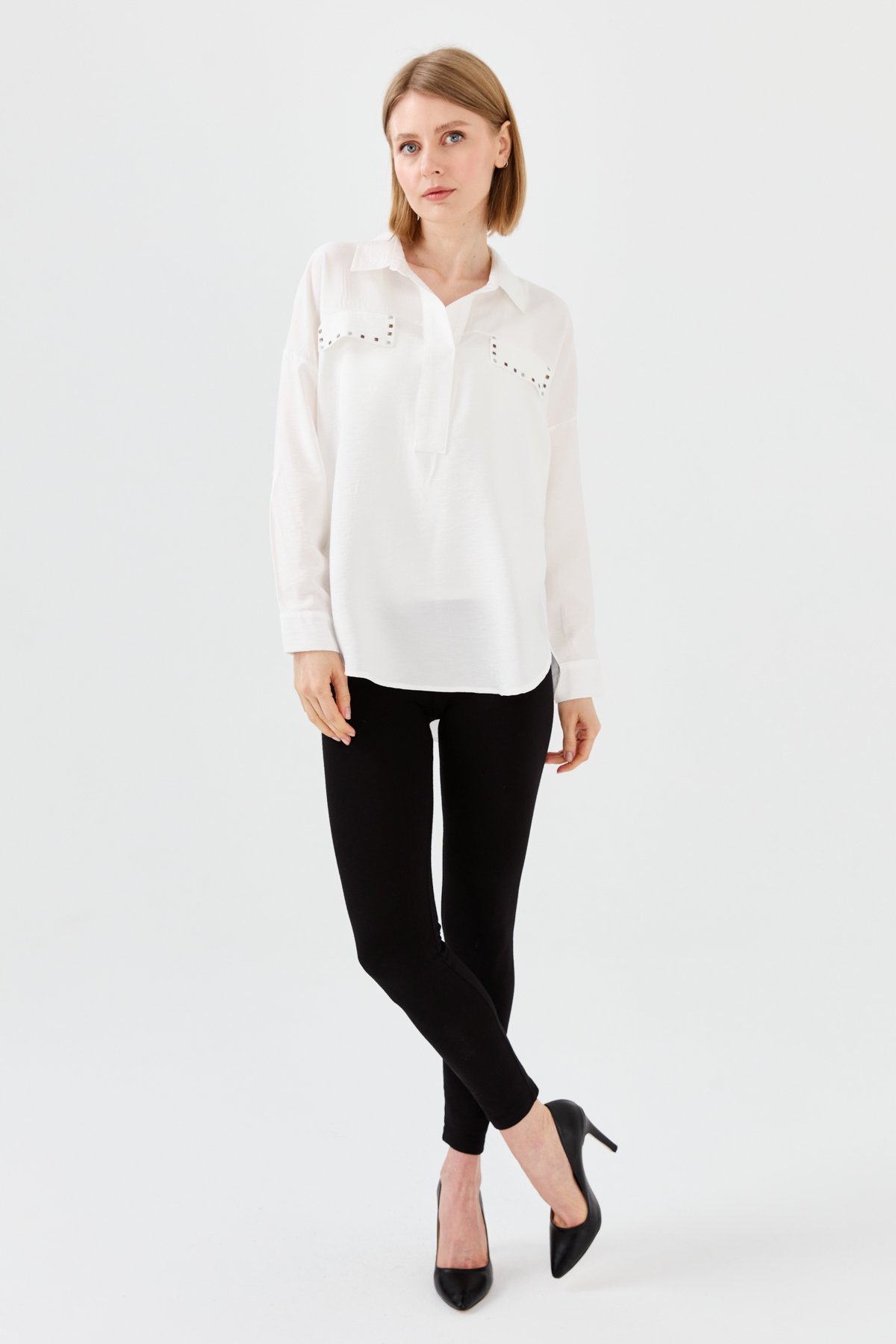 23485Kadın Polo Yaka Cepli Bluz Ekru