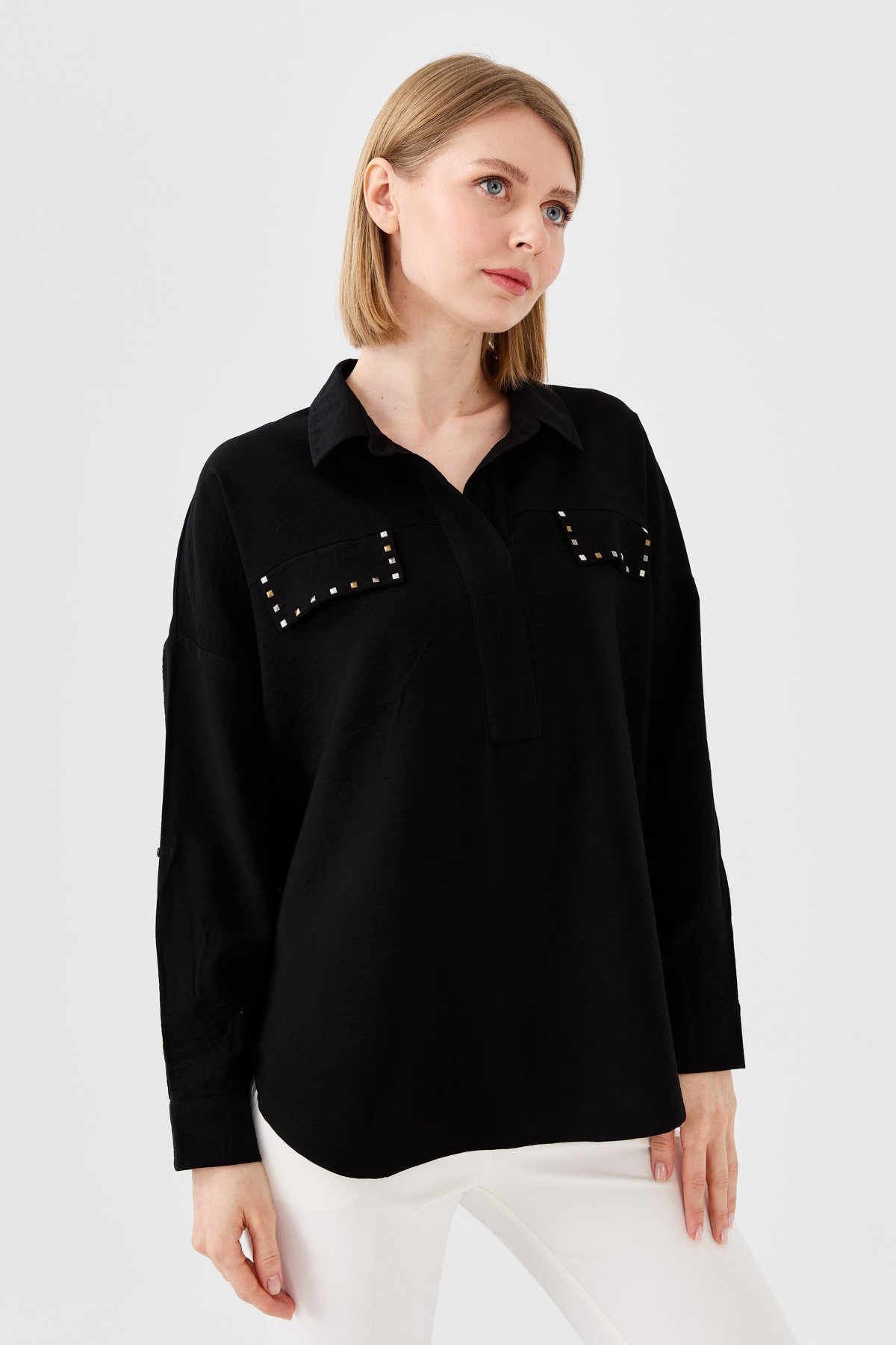 23485Kadın Polo Yaka Cepli Bluz Siyah