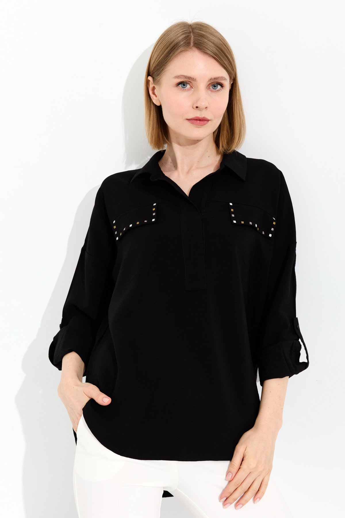 23485Kadın Polo Yaka Cepli Bluz Siyah