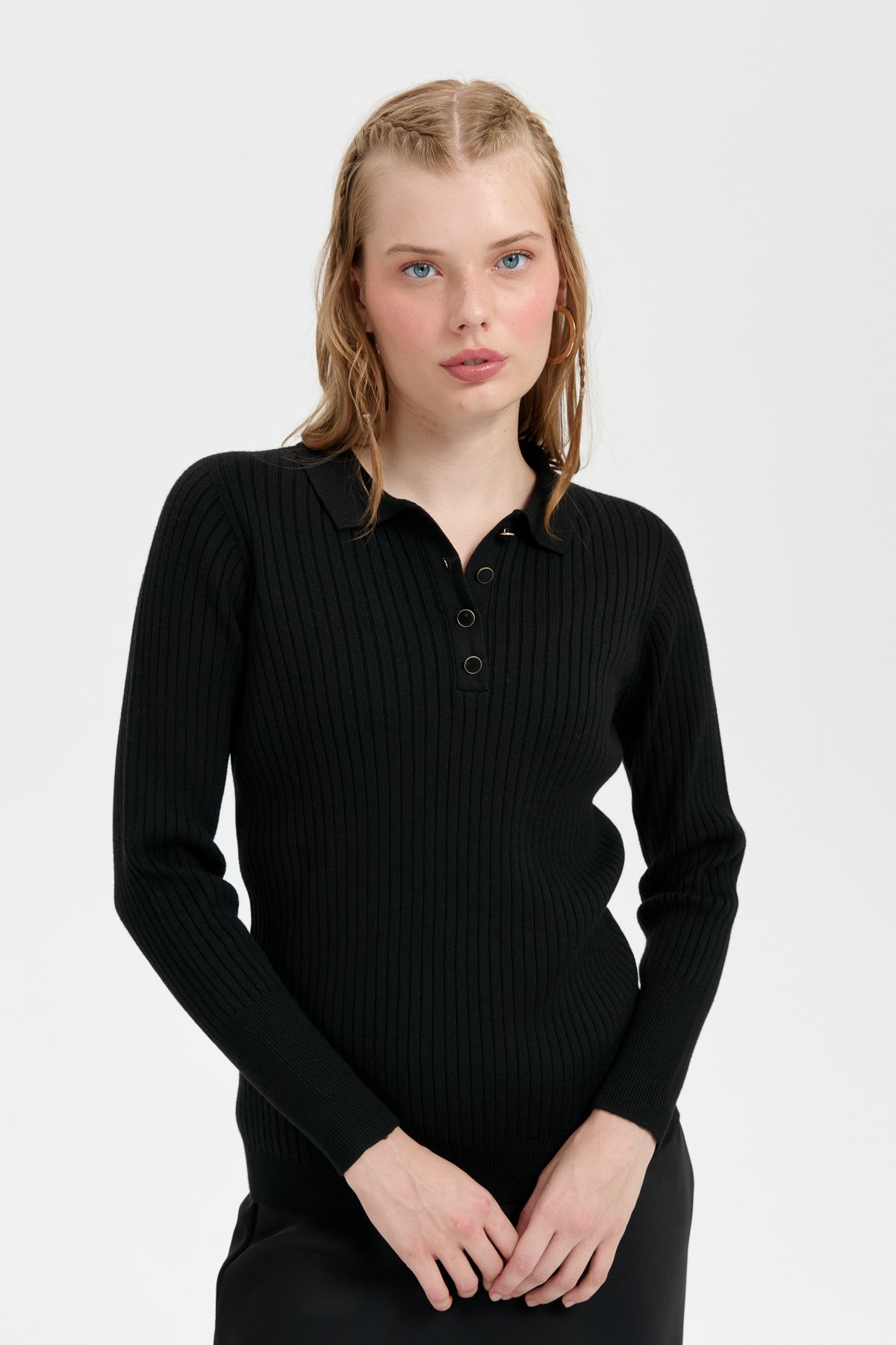 24182Kadın Polo Yaka Dikişsiz Kazak Siyah