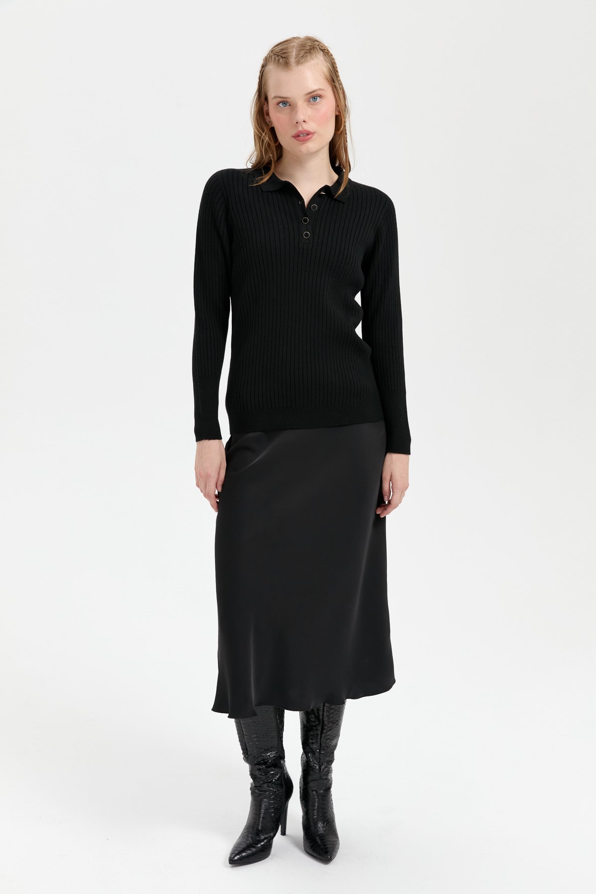 24182Kadın Polo Yaka Dikişsiz Kazak Siyah