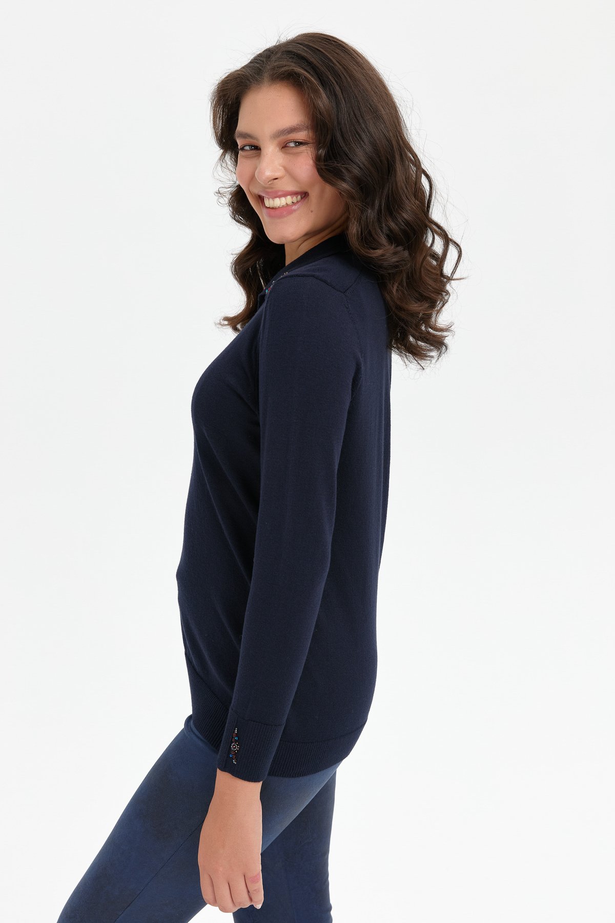 24092Kadın Polo Yaka Yakası İşlemeli Kazak K.Lacivert