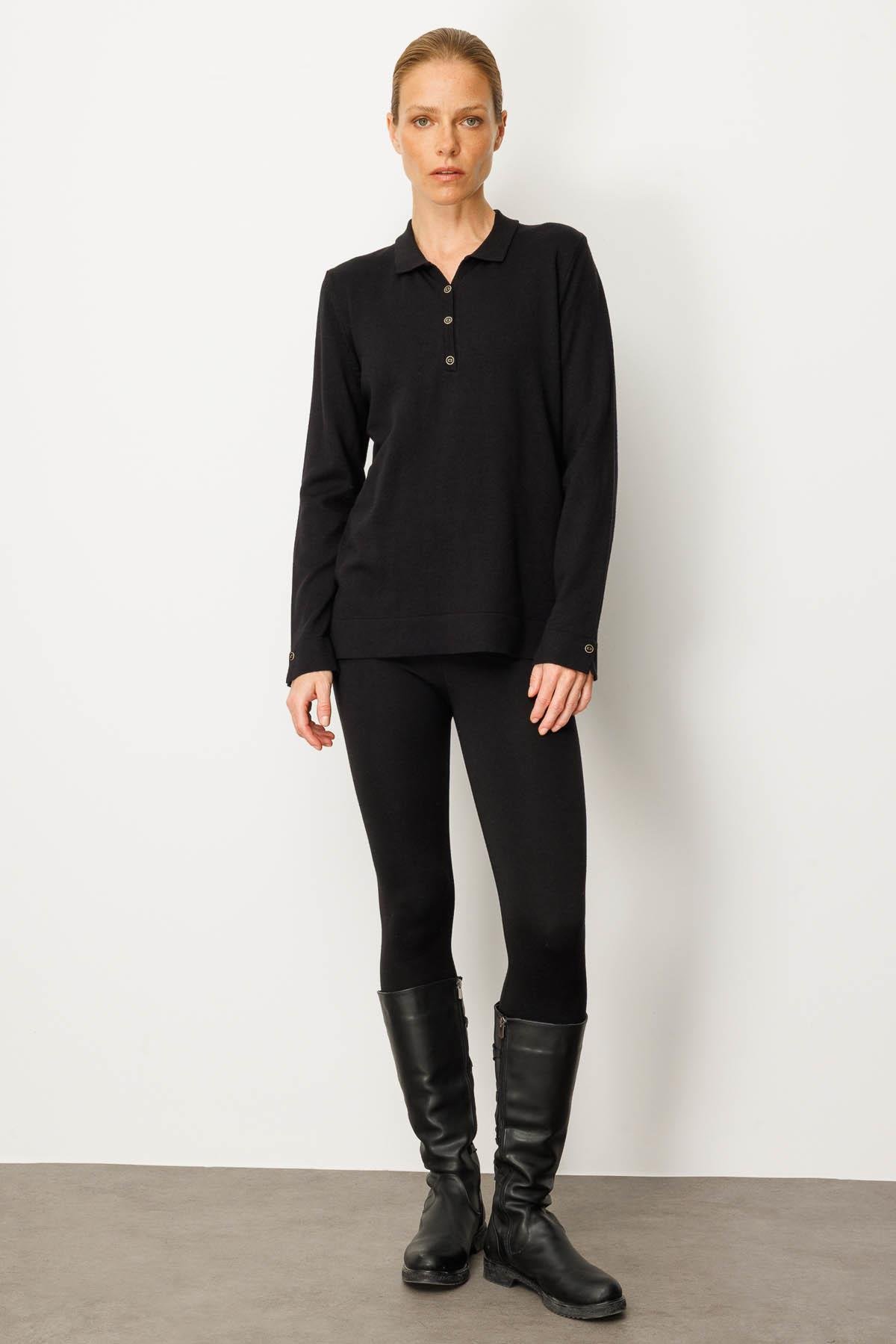 25391Kadın Polo Yaka Yakası ve Kolu Düğmeli Bluz Siyah