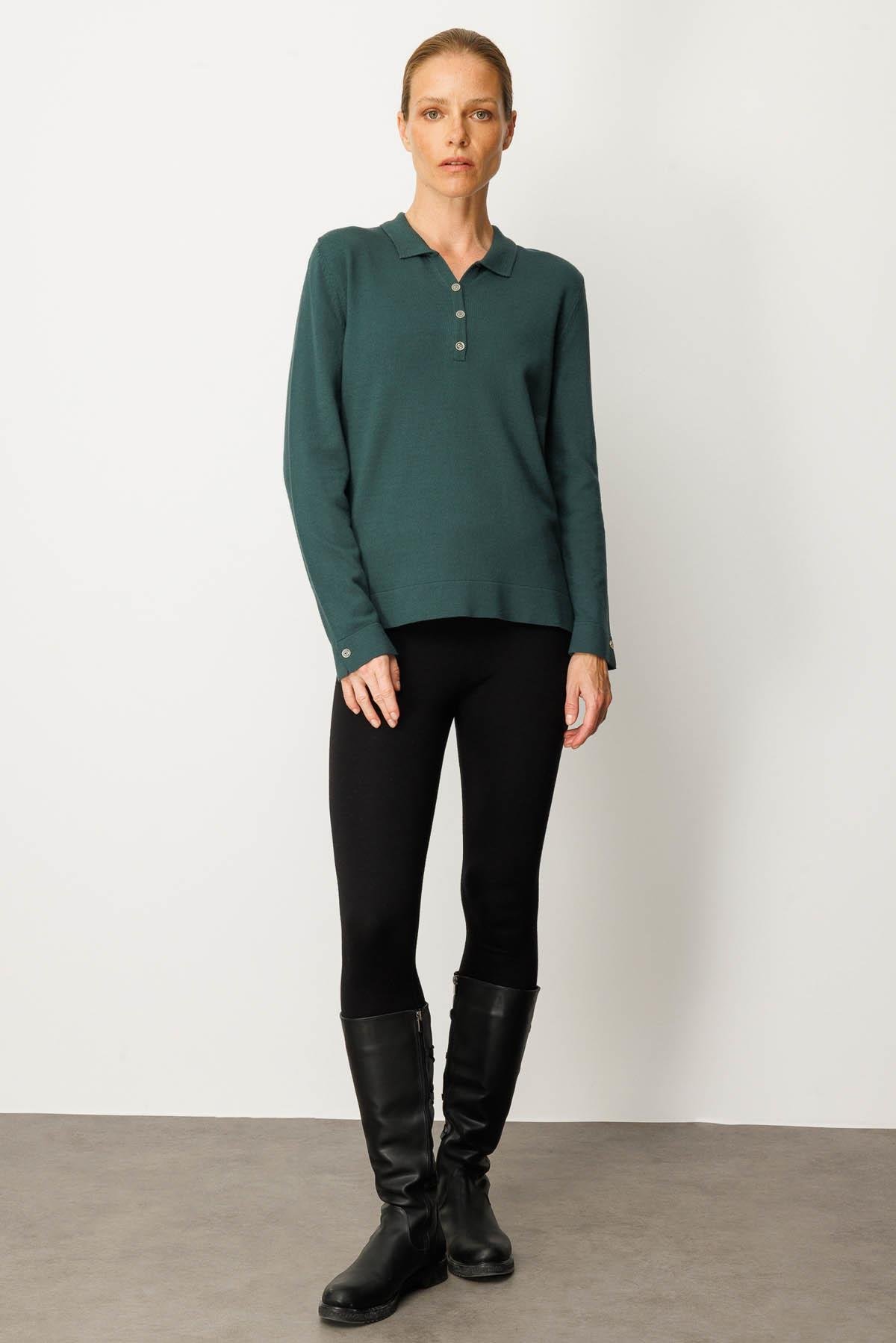 25391Kadın Polo Yaka Yakası ve Kolu Düğmeli Bluz Yeşil