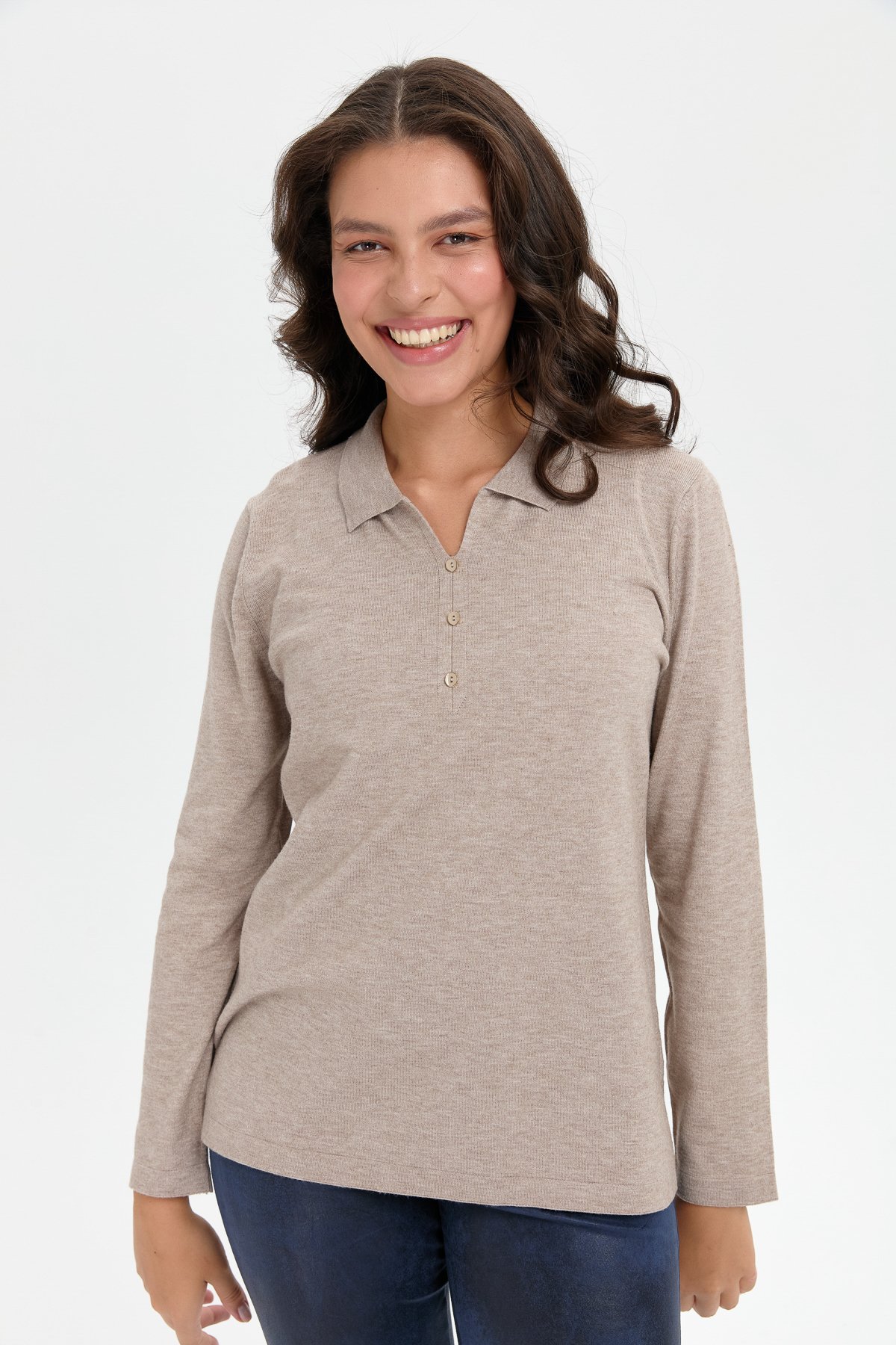 24356Kadın Polo Yaka Yanı Yırtmaçlı Kazak Vizon