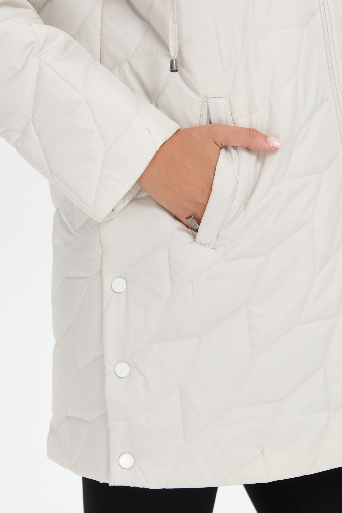 24419Kadın Polo Yaka Yanları Çıtçıtlı Yaprak Desenli Araboy Kapitone Kaban Ekru