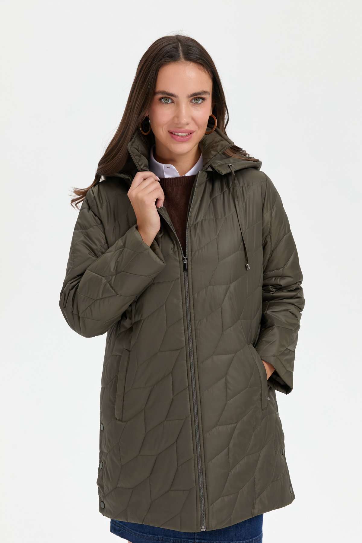 24419Kadın Polo Yaka Yanları Çıtçıtlı Yaprak Desenli Araboy Kapitone Kaban Yeşil