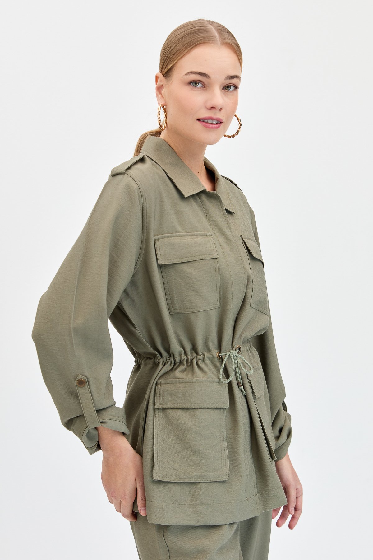 KMY24079Kadın Safari Model Keten Ceket Haki