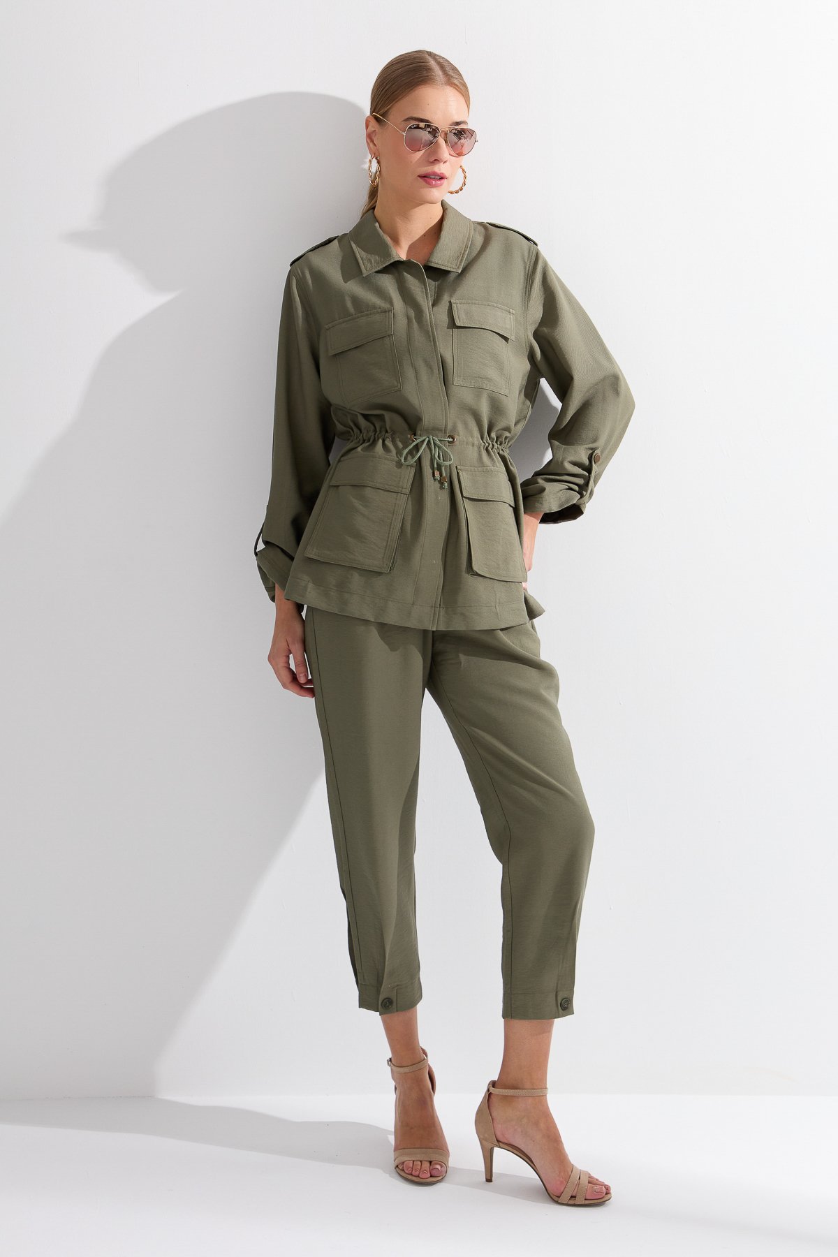 KMY24079Kadın Safari Model Keten Ceket Haki