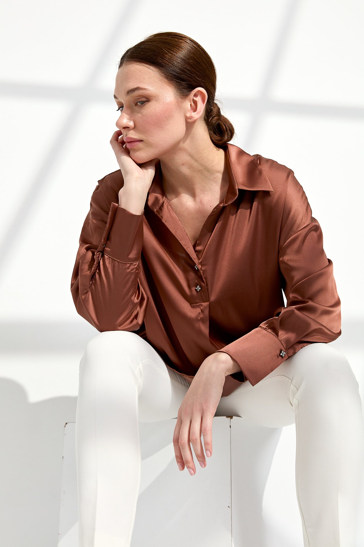 23710Kadın Saten Patlı Bluz Bakır