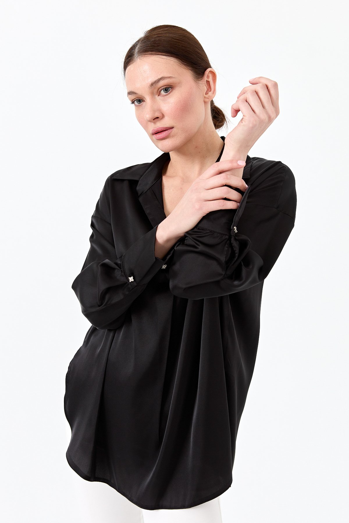 23710Kadın Saten Patlı Bluz Siyah