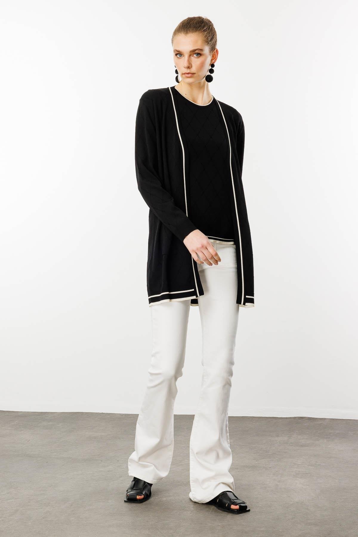 25357Kadın Sıfır Yaka Baklava Desenli Yazlık Hırka Siyah