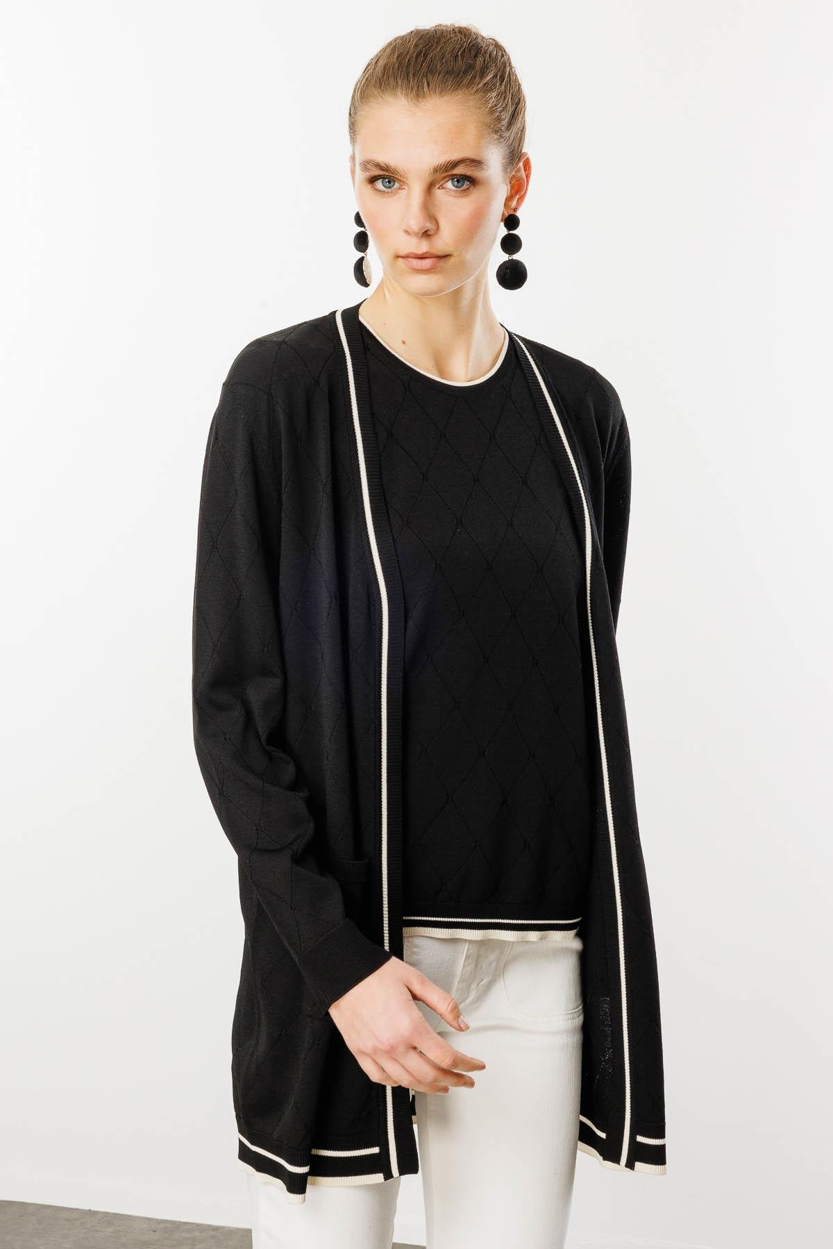 25357Kadın Sıfır Yaka Baklava Desenli Yazlık Hırka Siyah