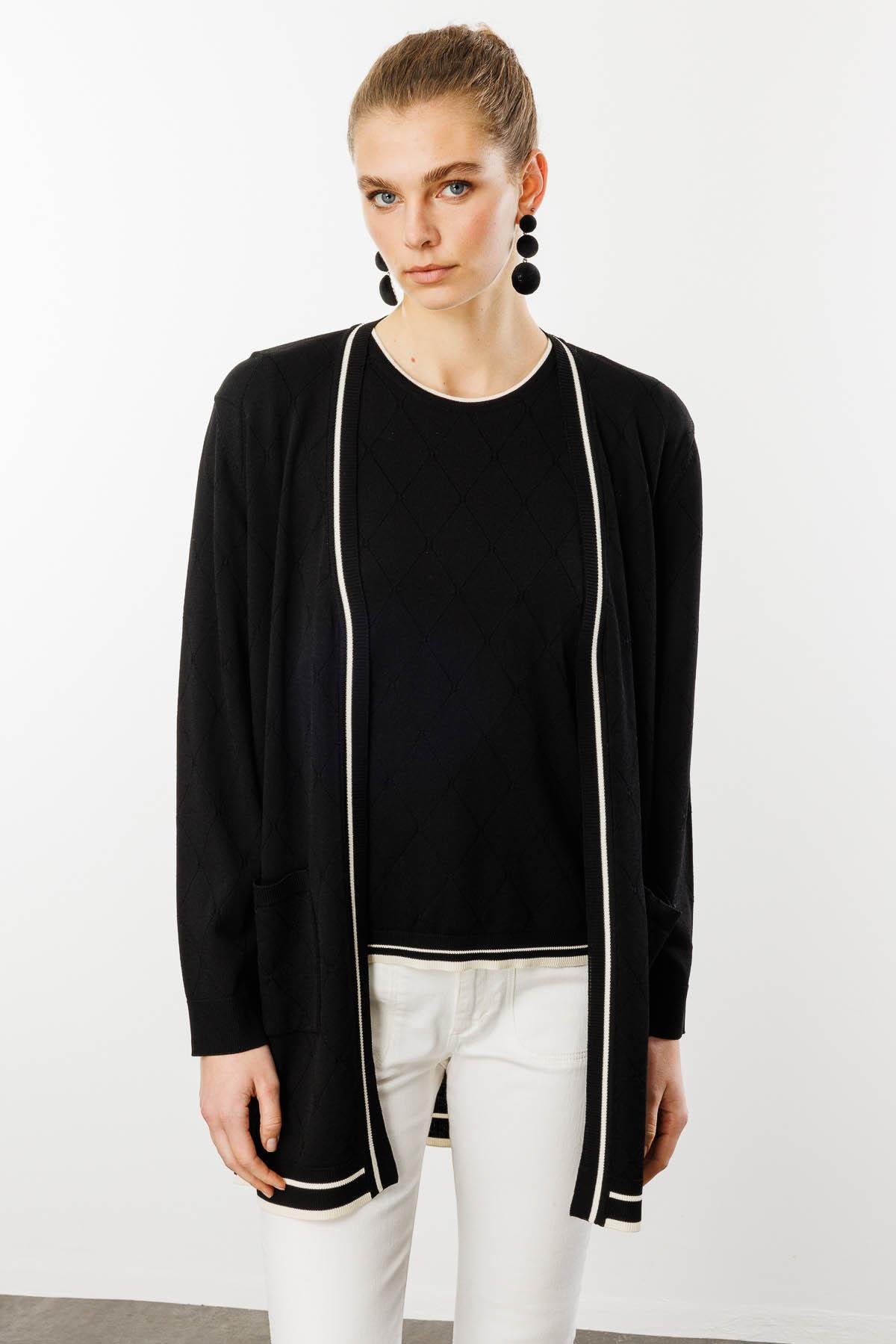 25357Kadın Sıfır Yaka Baklava Desenli Yazlık Hırka Siyah