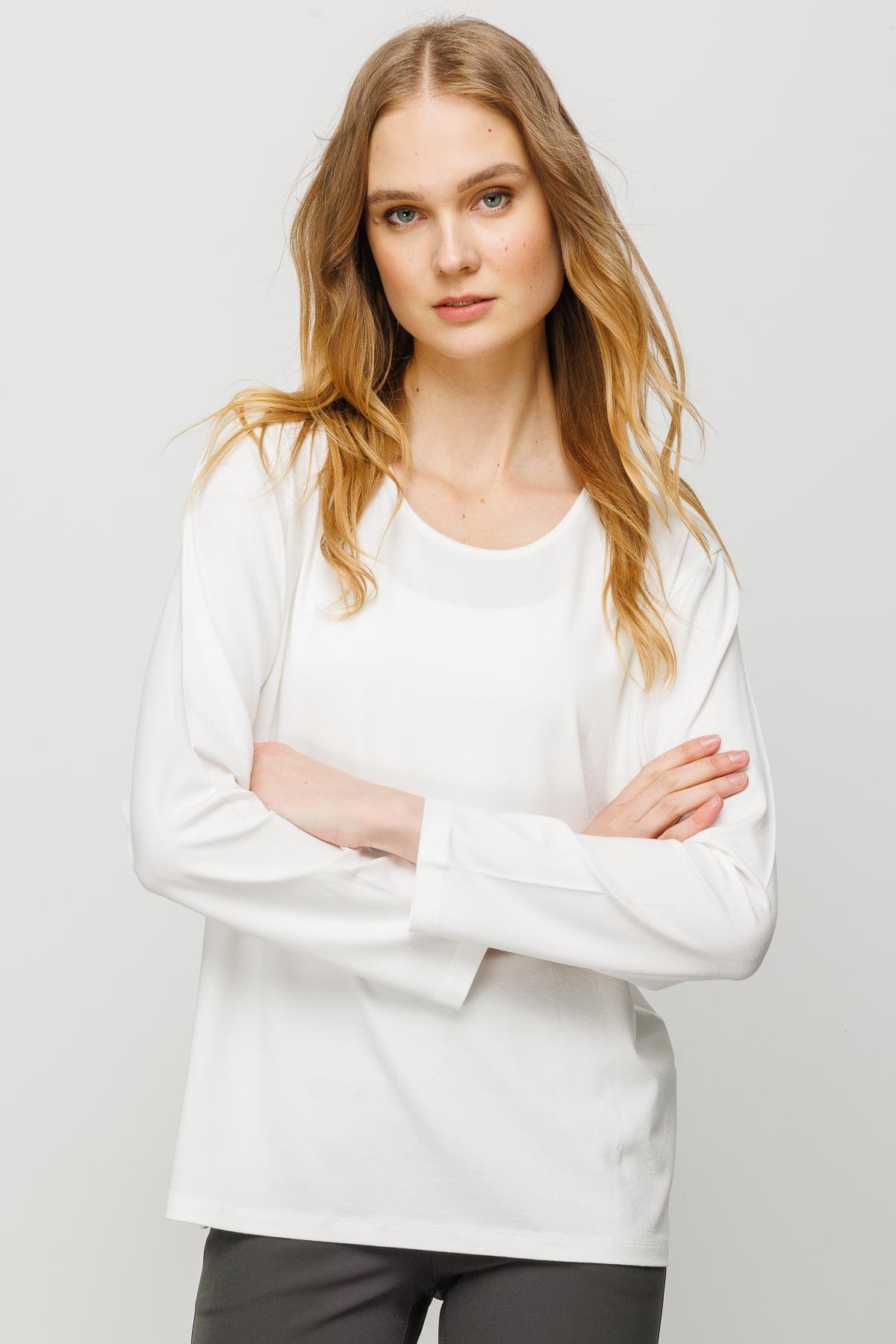 23787Kadın Sıfır Yaka Basic Penye Bluz Kemik