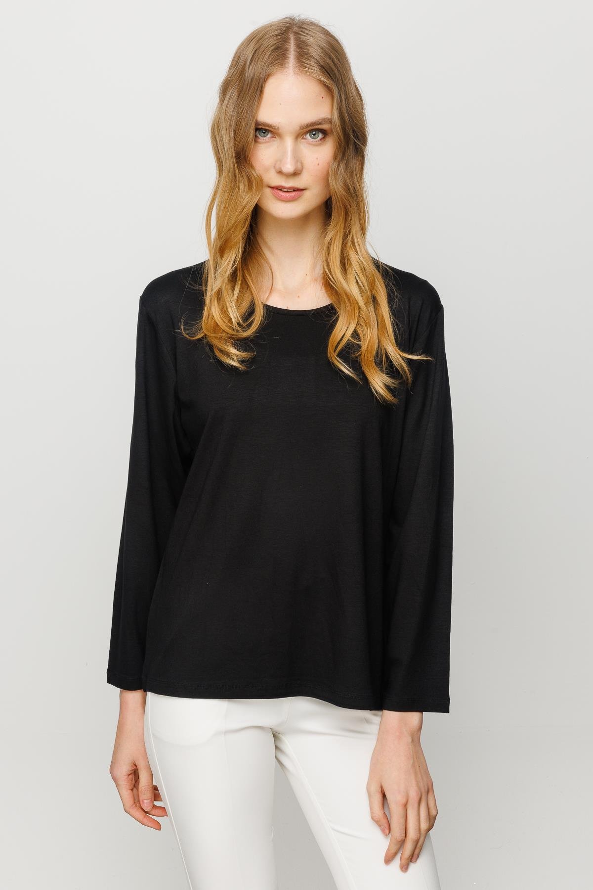23787Kadın Sıfır Yaka Basic Penye Bluz Siyah