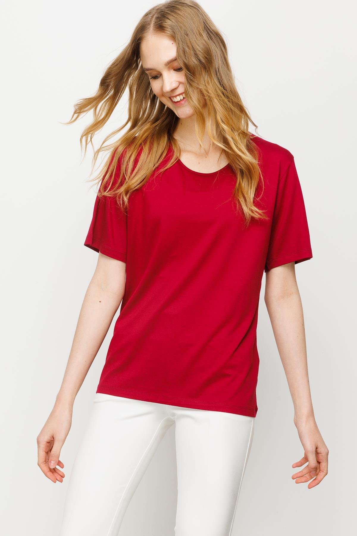 23786Kadın Sıfır Yaka Basic Penye T-shirt Bordo