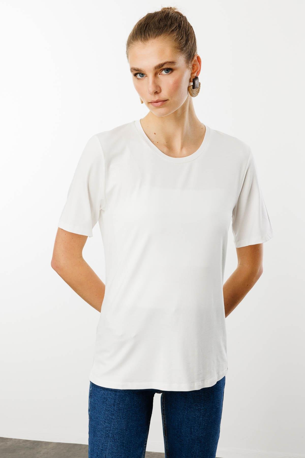 23786Kadın Sıfır Yaka Basic Penye T-shirt Ekru