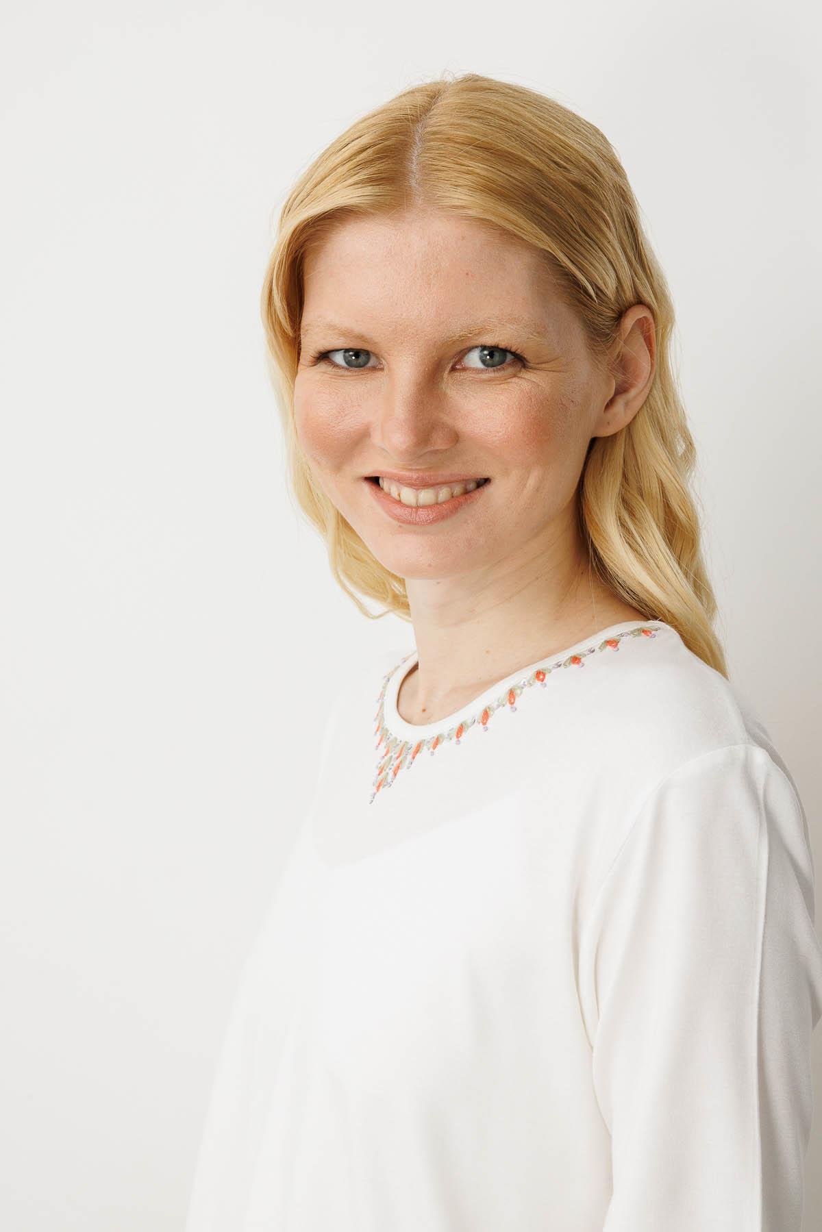 20780Kadın Sıfır Yaka Basic Penye T-shirt Ekru