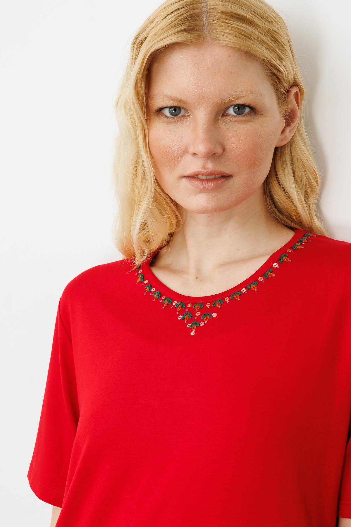 20780Kadın Sıfır Yaka Basic Penye T-shirt Kırmızı