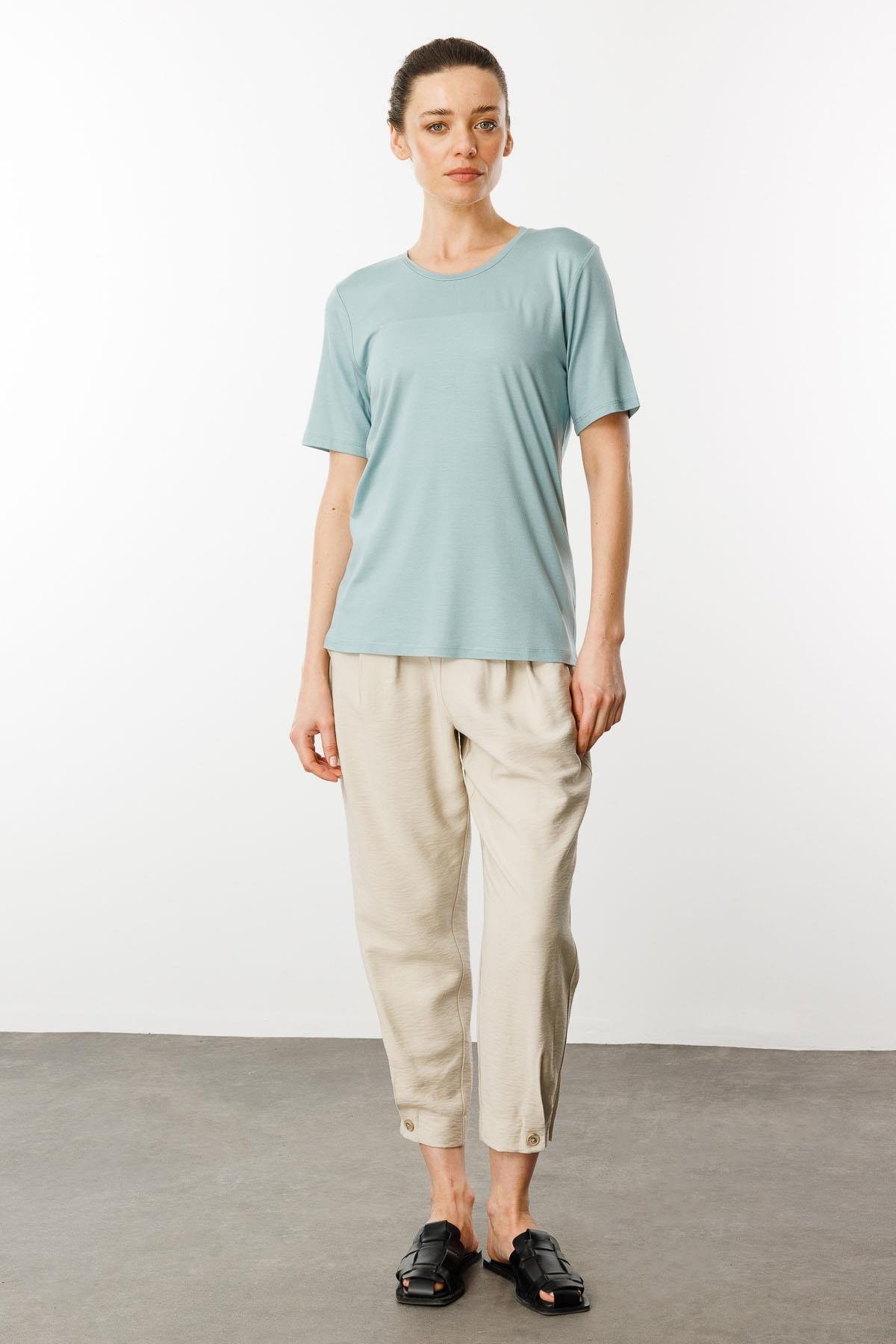 23786Kadın Sıfır Yaka Basic Penye T-shirt Mint