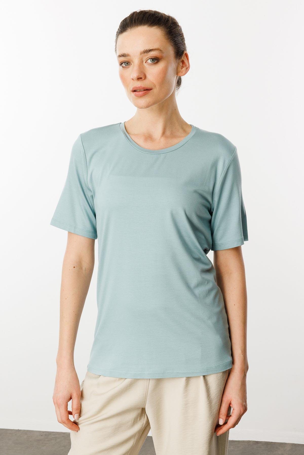 23786Kadın Sıfır Yaka Basic Penye T-shirt Mint