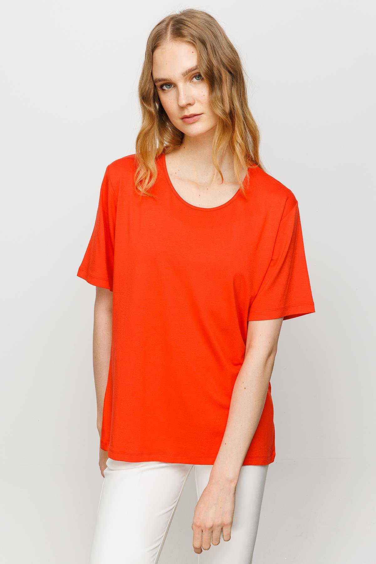 23786Kadın Sıfır Yaka Basic Penye T-shirt Oranj
