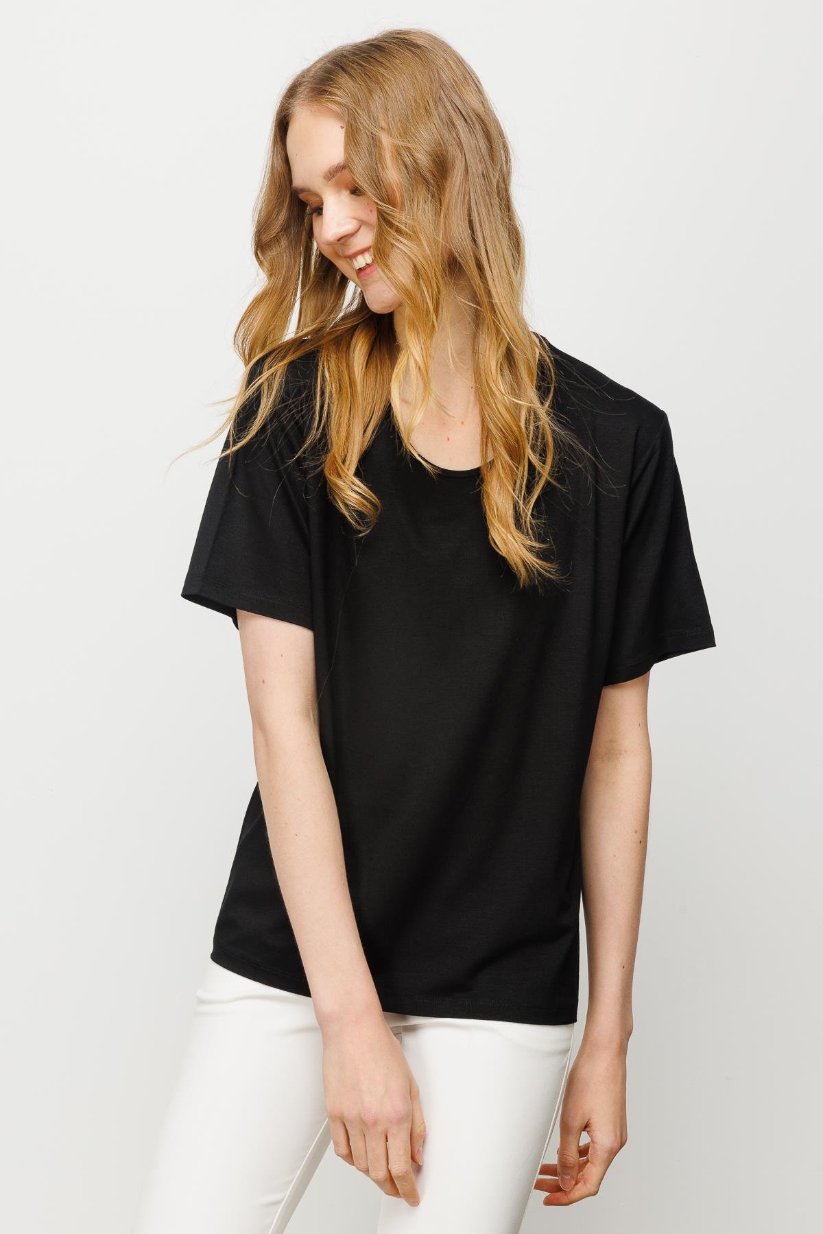 23786Kadın Sıfır Yaka Basic Penye T-shirt Siyah