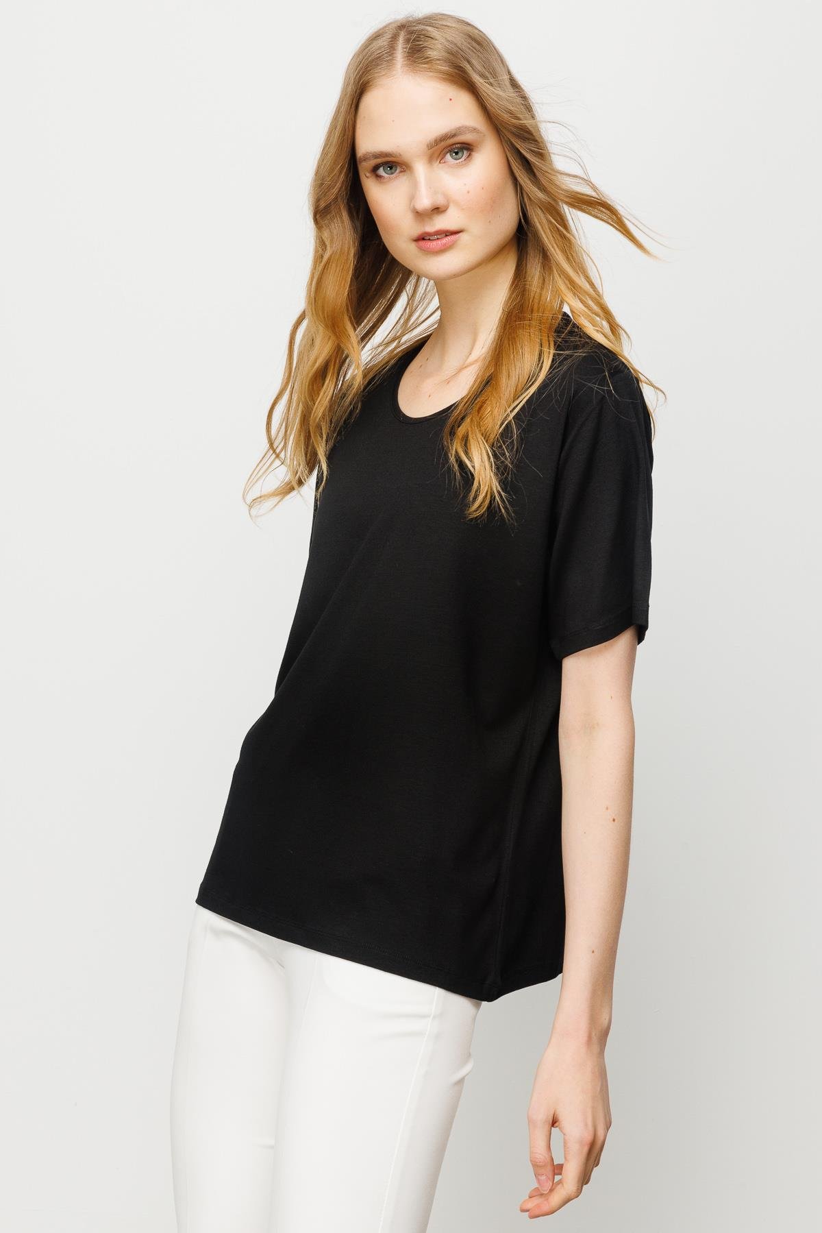 23786Kadın Sıfır Yaka Basic Penye T-shirt Siyah