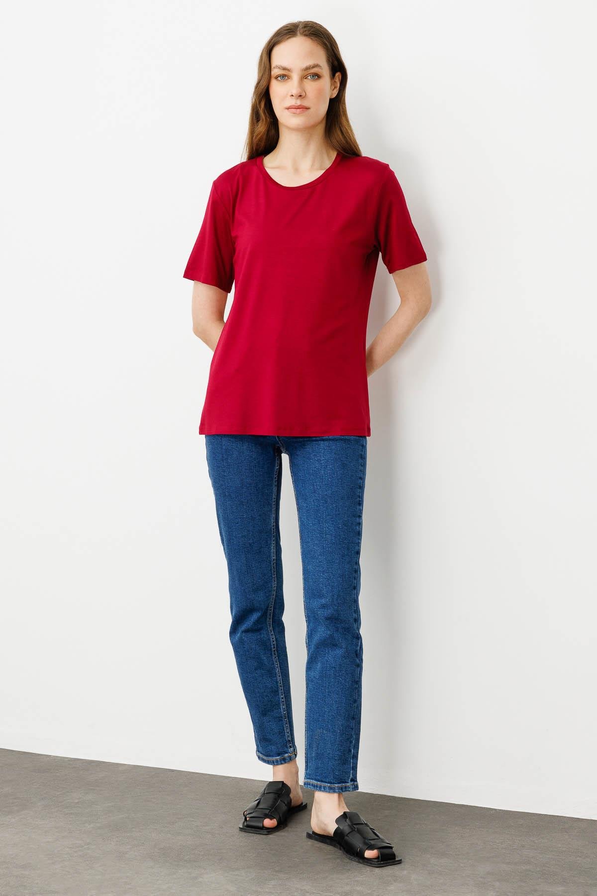 23786Kadın Sıfır Yaka Basic Penye T-shirt Vişne