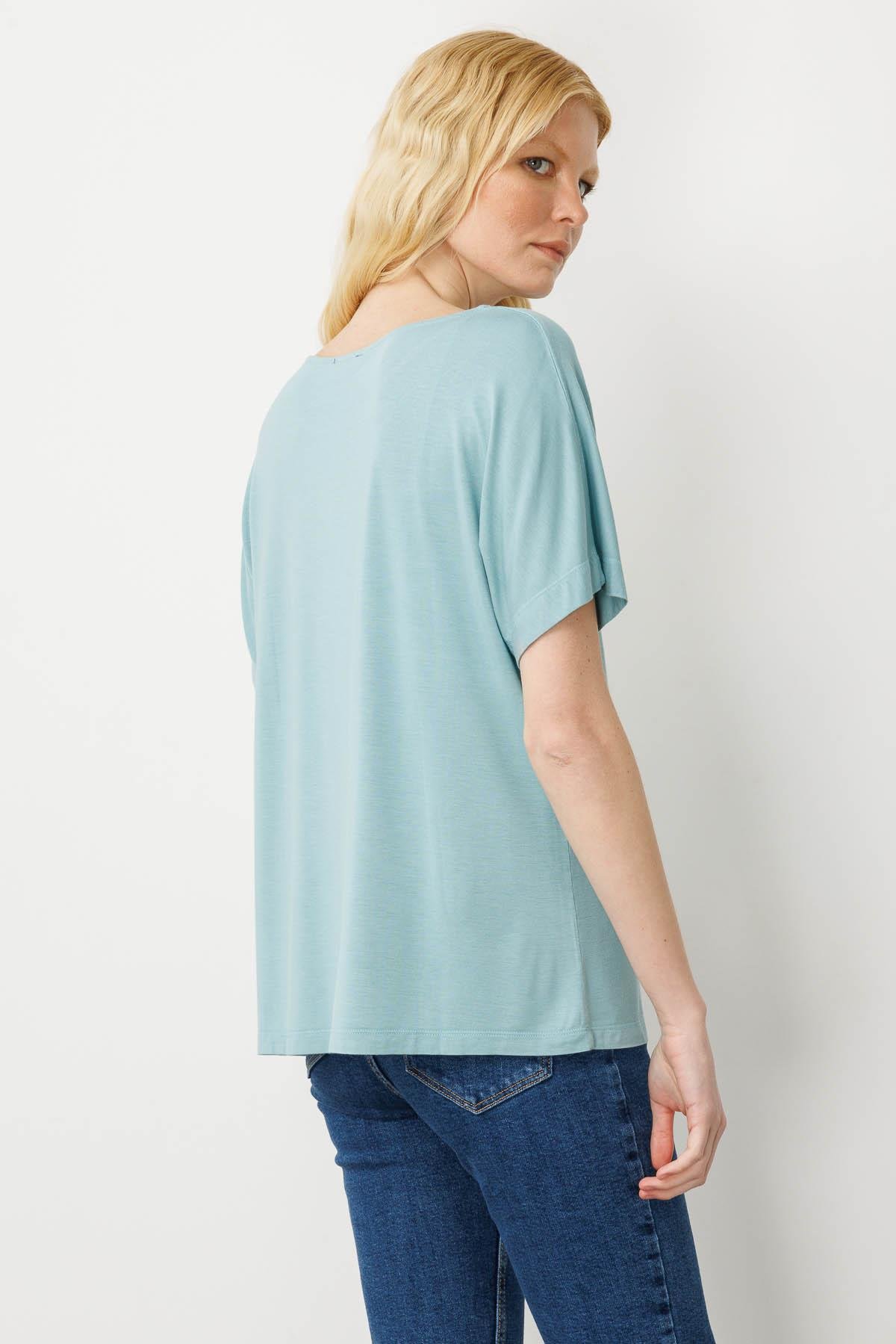 25859Kadın Sıfır Yaka Boncuk İşlemeli Penye T-shirt Mint