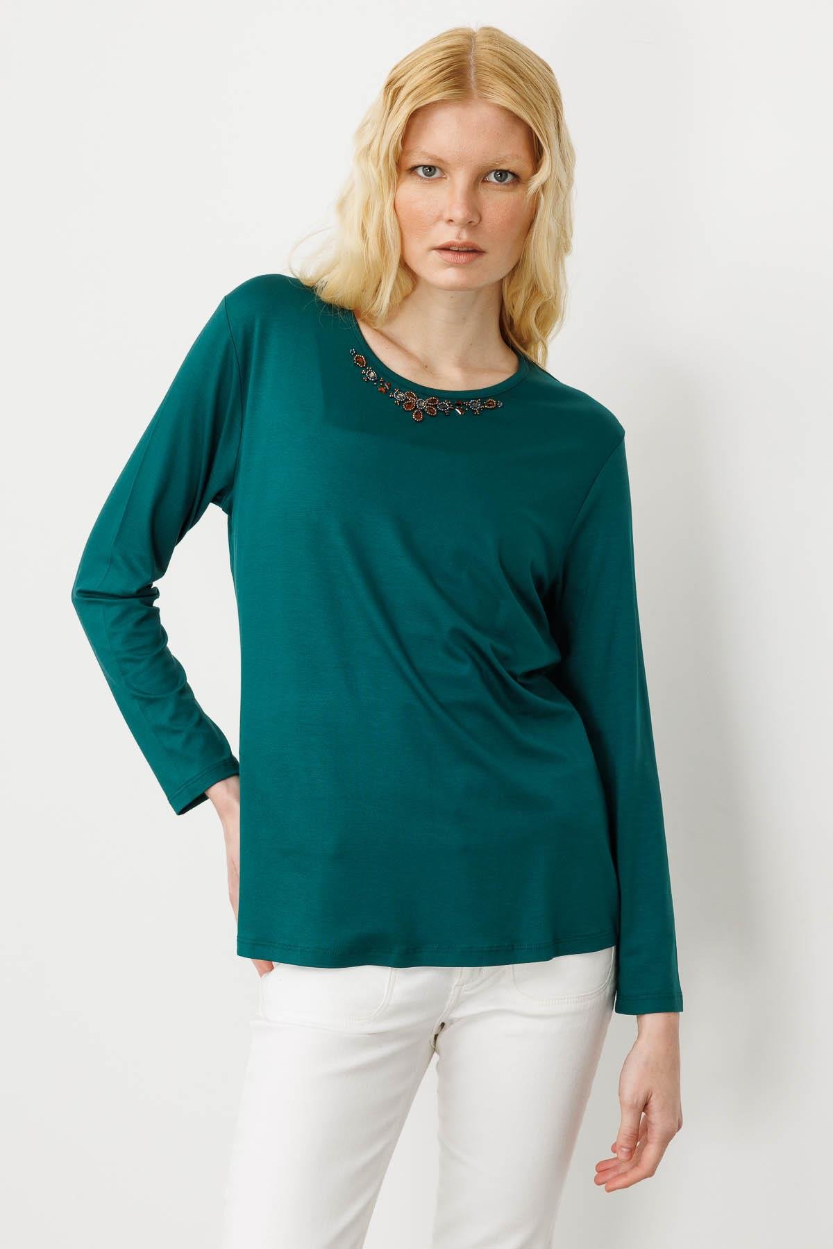 25706Kadın V Yaka Boncuk İşlemeli Penye Bluz Yeşil