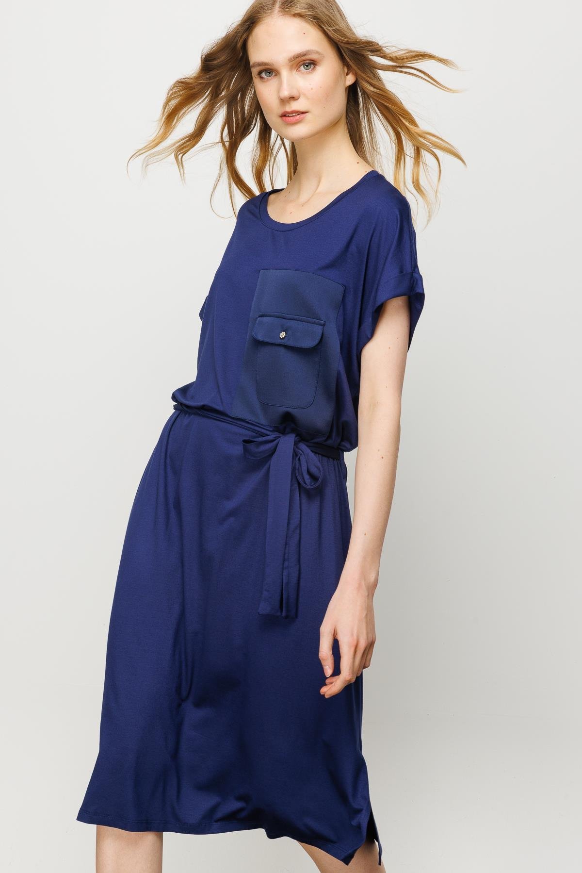 23708Kadın Sıfır Yaka Cebi Saten Penye T-shirt Lacivert