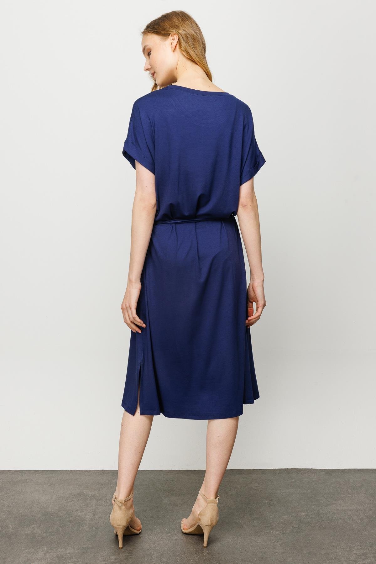 23708Kadın Sıfır Yaka Cebi Saten Penye T-shirt Lacivert