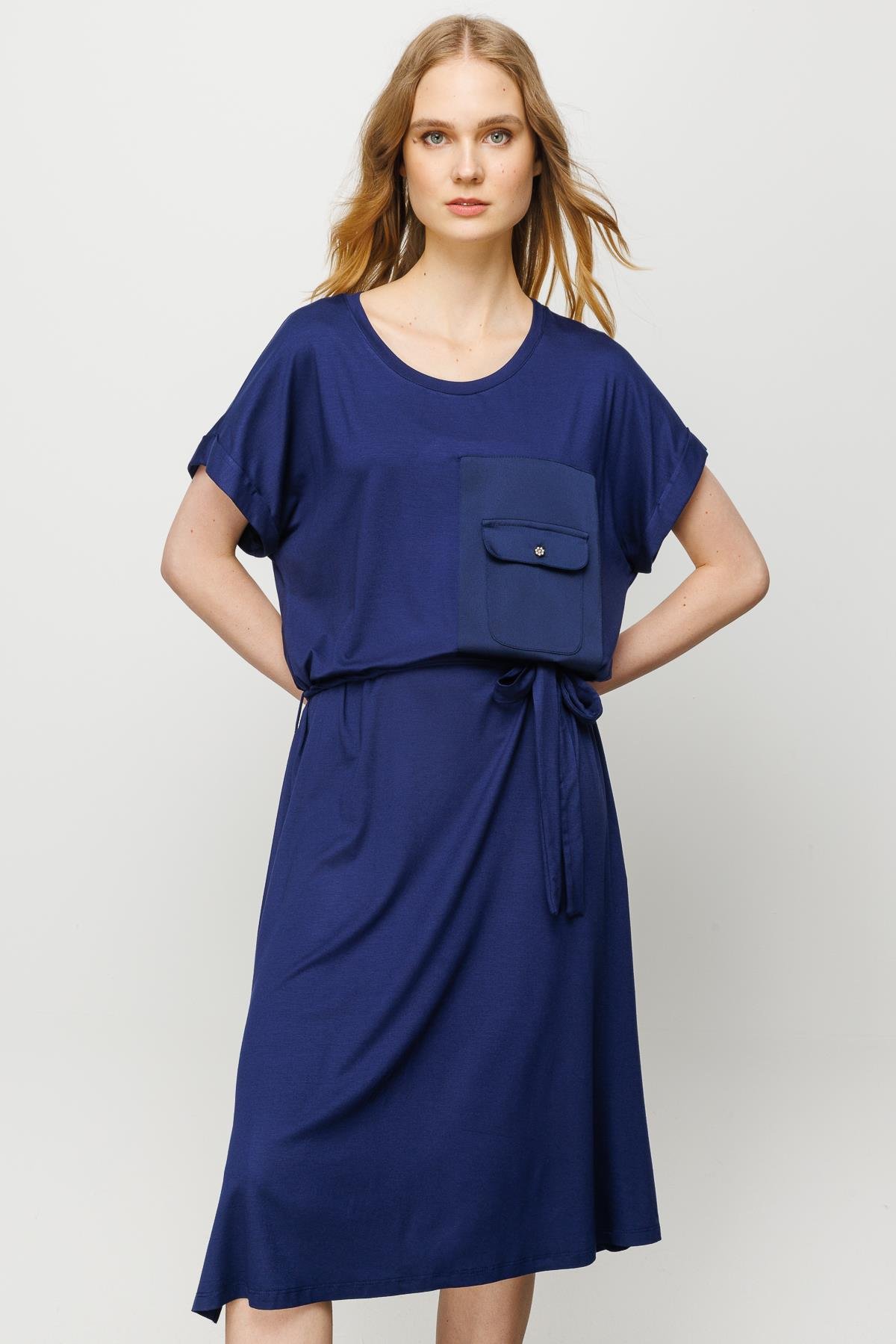 23708Kadın Sıfır Yaka Cebi Saten Penye T-shirt Lacivert